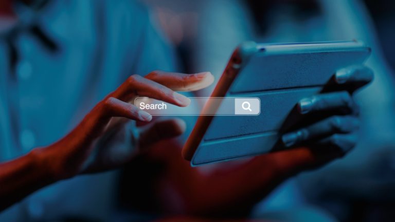 Passo a passo: saiba como remover informações pessoais da internet