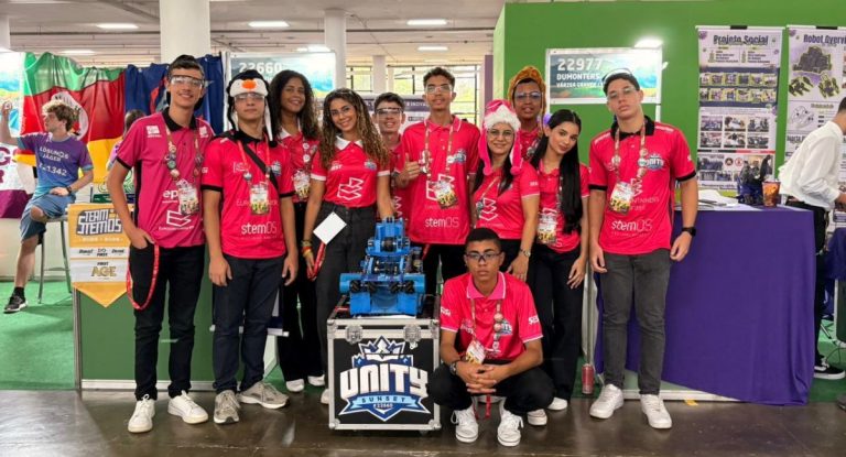 SESI Escada leva equipe de robótica para competições internacionais em junho
