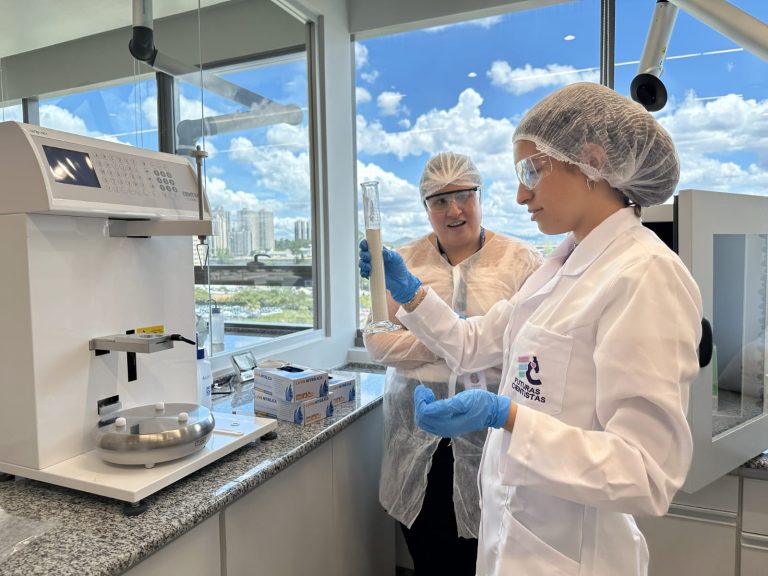 Futuras Cientistas abre inscrições para colaboradores em 2027