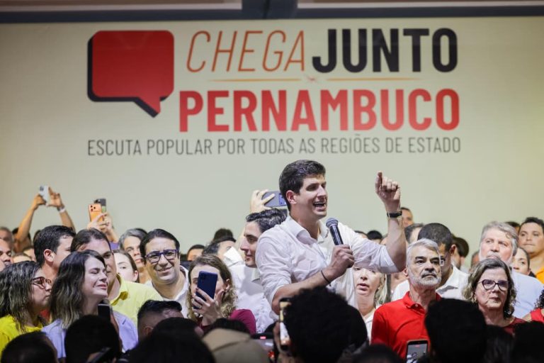 João Campos abriu processo de escuta popular em Gravatá