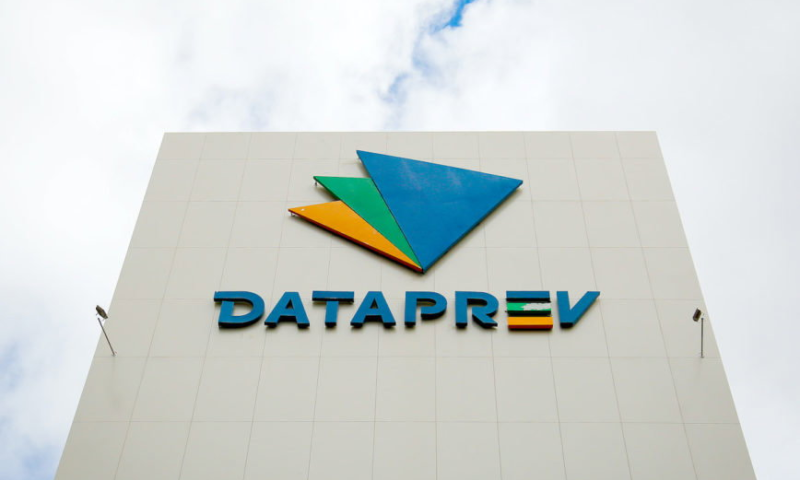 Concurso Dataprev abre 1,8 mil vagas e salários de até R$ 10,6 mil