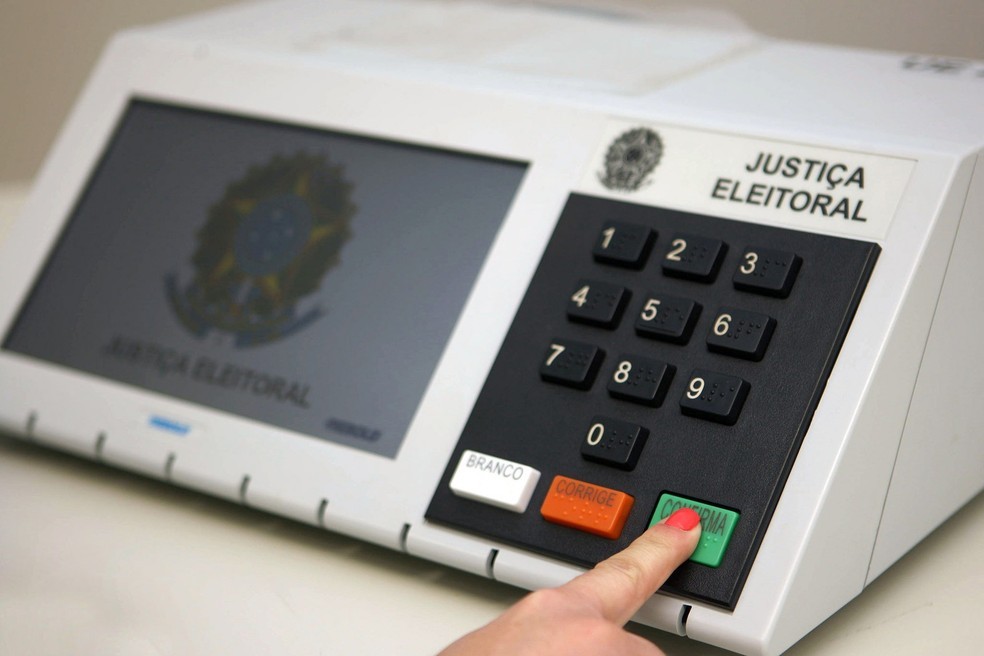 Pernambuco ultrapassa 7,2 milhões de eleitores aptos a votar em 2026; Vitória passa dos 100 mil