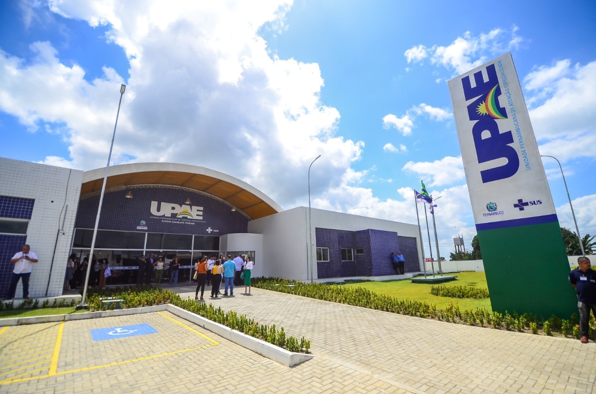 UPAE Escada está com vagas abertas para profissionais de Saúde