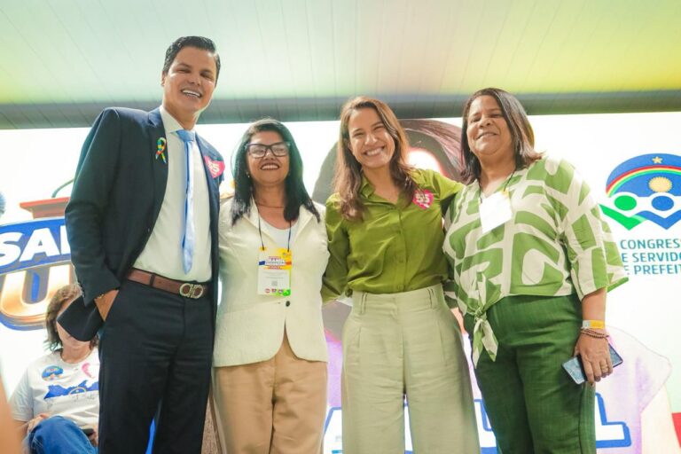 Raquel amplia palanque em Glória do Goitá com apoio de mais vereadores