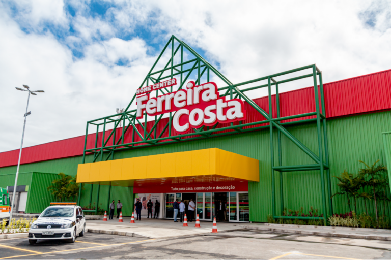 Ferreira Costa abre 150 vagas de trabalho em Pernambuco