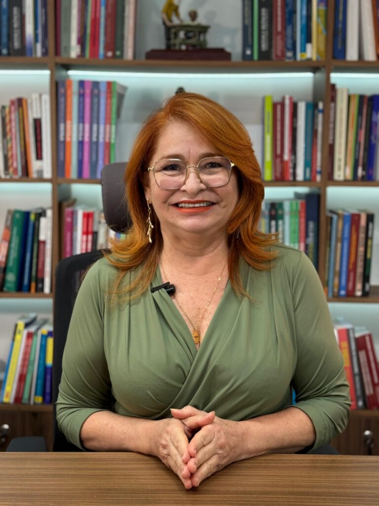 Ivete Caetano denuncia demissões em massa de professores temporários pelo Governo de Pernambuco