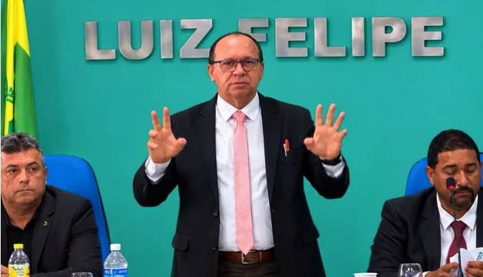 Aglailson da Carne é eleito presidente da Câmara de Pombos